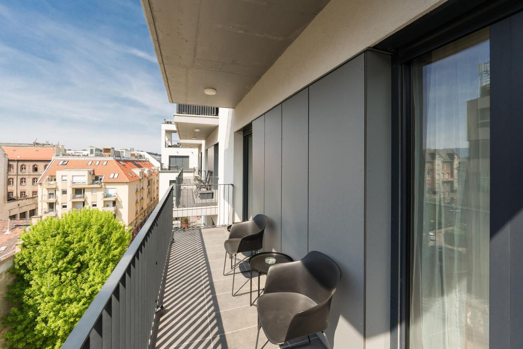 Brand New Modern Apartment-2 Rooms-Balcony-Garage Budapest Extérieur photo