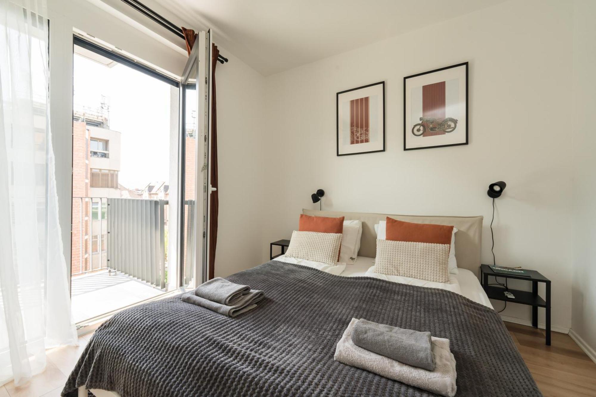 Brand New Modern Apartment-2 Rooms-Balcony-Garage Budapest Extérieur photo