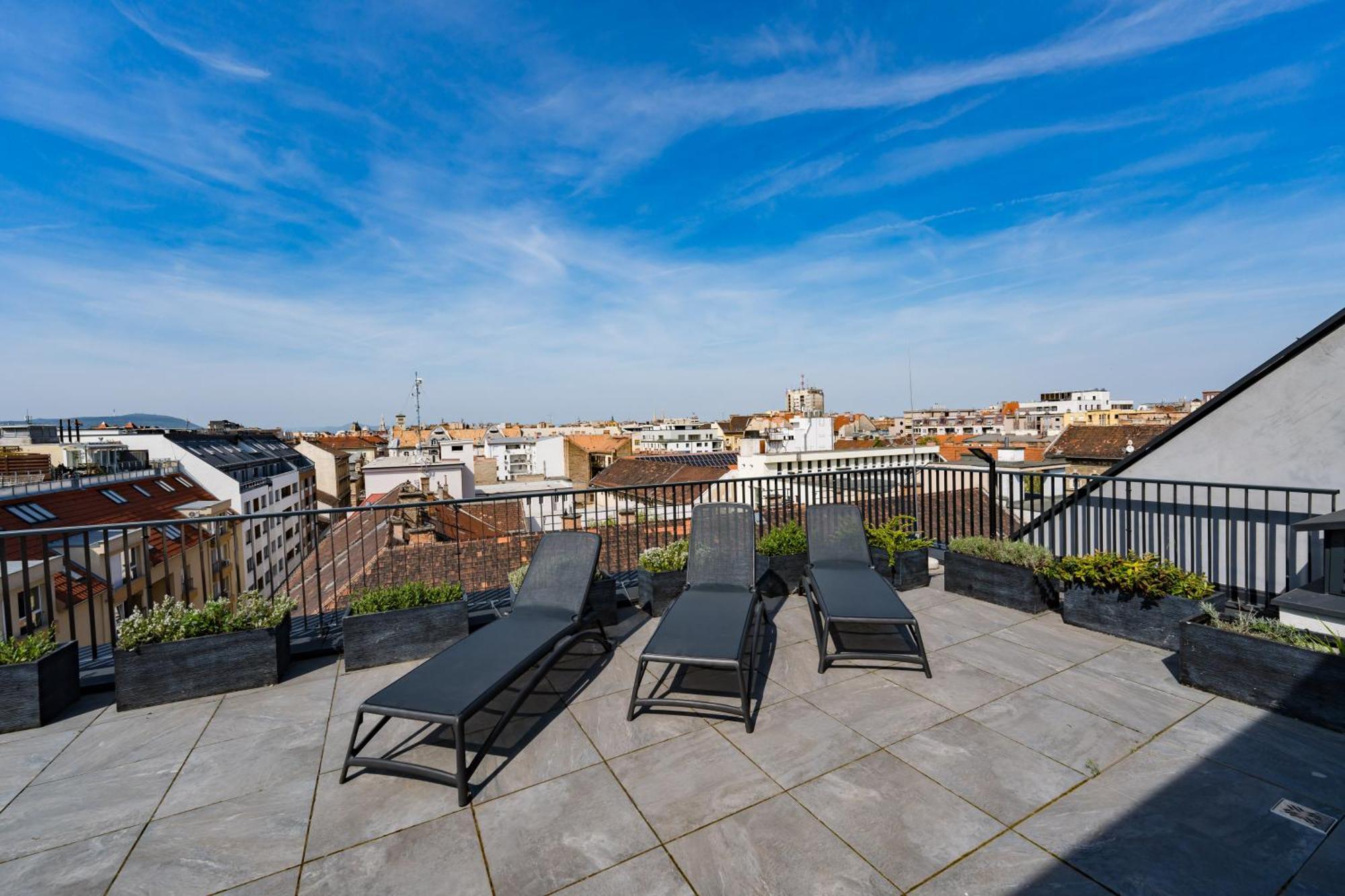 Brand New Modern Apartment-2 Rooms-Balcony-Garage Budapest Extérieur photo